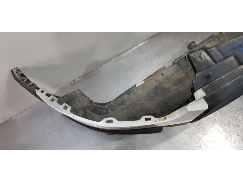 Recambio de paragolpes delantero para fiat doblo active referencia OEM IAM 735525448  