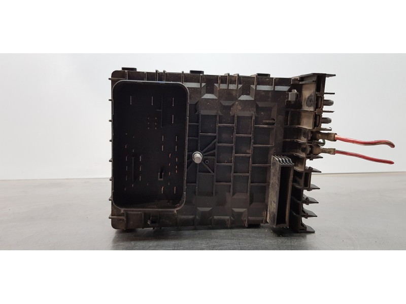 Recambio de caja reles / fusibles para audi a3 (8p) 2.0 tdi ambiente referencia OEM IAM 1K0937125A   Recambio de caja reles / fusibles para audi a3 (8p) 2.0 tdi ambiente referencia OEM IAM 1K0937125A