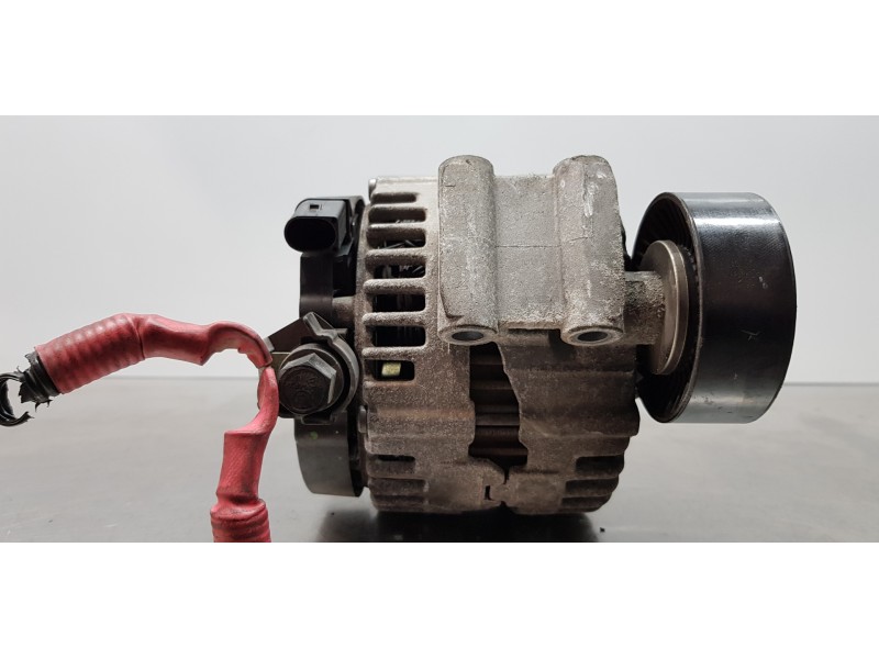 Recambio de alternador para bmw serie 3 cabrio (e93) 320i referencia OEM IAM 12317550469 0121715017  Recambio de alternador para bmw serie 3 cabrio (e93) 320i referencia OEM IAM 12317550469 0121715017