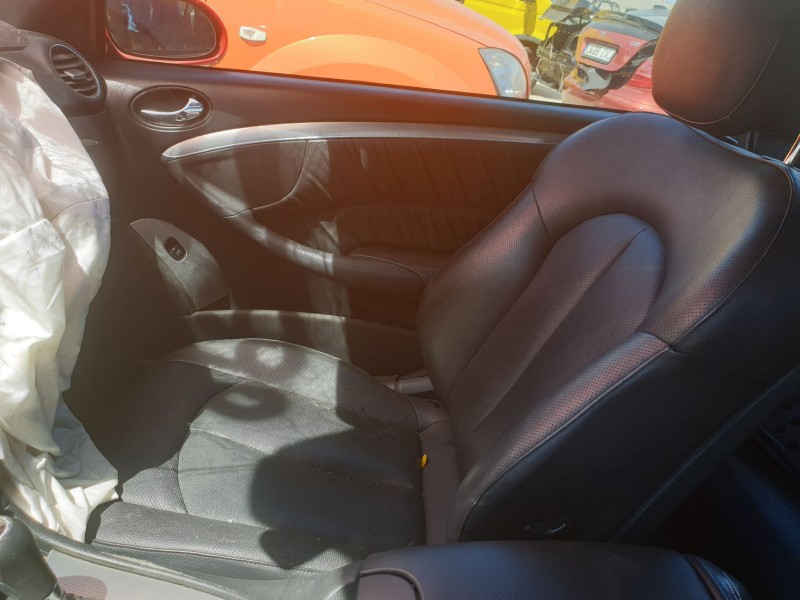 mercedes clase clk (w209) cabrio del año 2005