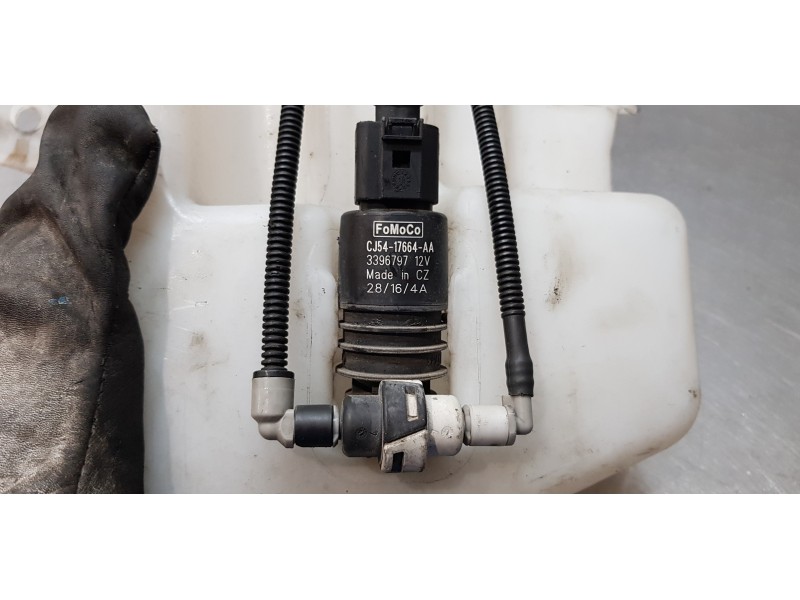 Recambio de deposito limpia para ford kuga (cbs) trend referencia OEM IAM CV4417B613AD  