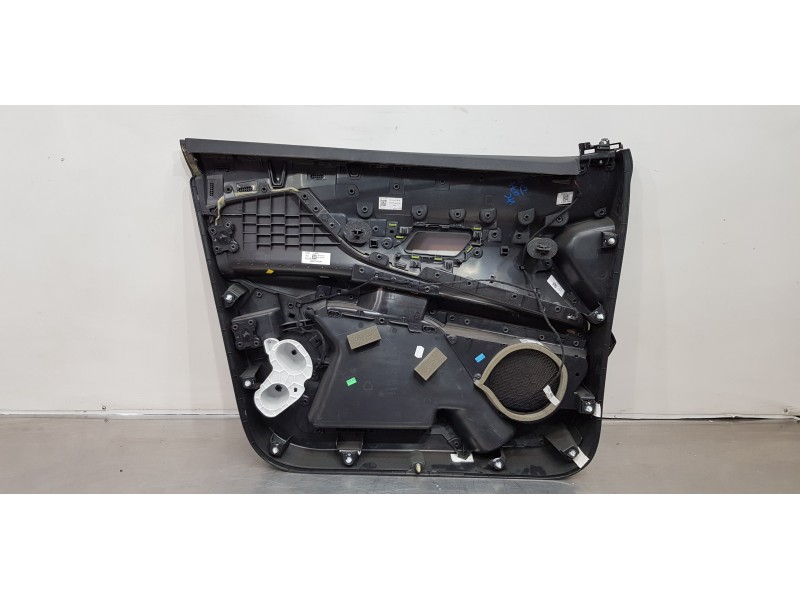 Recambio de guarnecido tapizado puerta delantera derecha para peugeot 3008 style referencia OEM IAM 98305864BY  