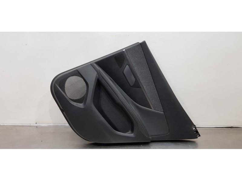Recambio de guarnecido tapizado puerta trasera derecha para peugeot 3008 style referencia OEM IAM 98305886BY  