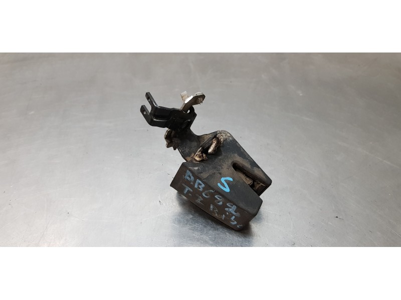 Recambio de cerradura puerta trasera izquierda para volkswagen t5 transporter/furgoneta caja cerrada referencia OEM IAM 7H082716