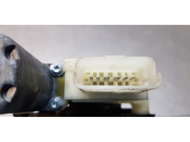 Recambio de elevalunas trasero izquierdo para citroen c4 grand picasso rip curl referencia OEM IAM 9816272780  