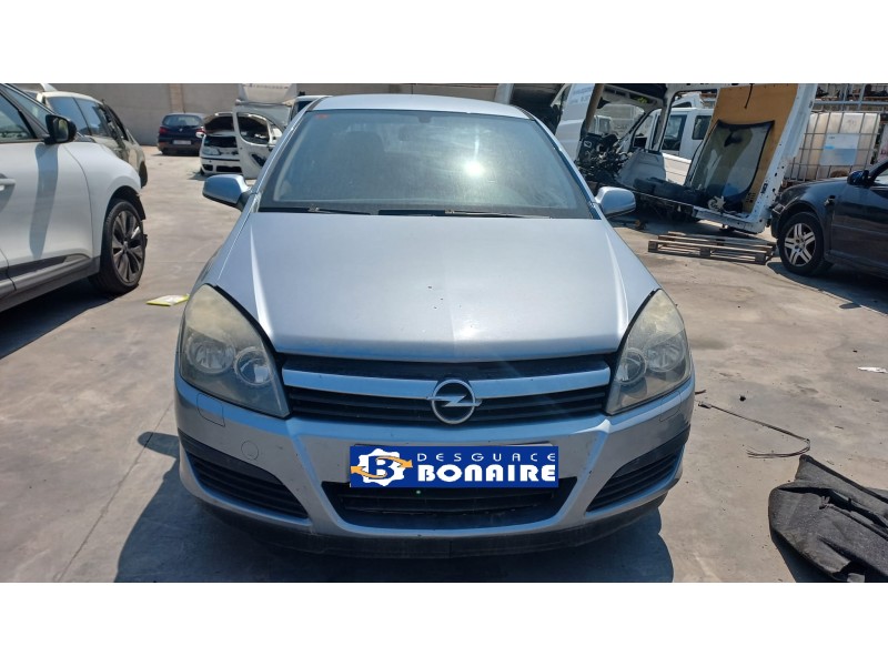 opel astra h berlina del año 2006