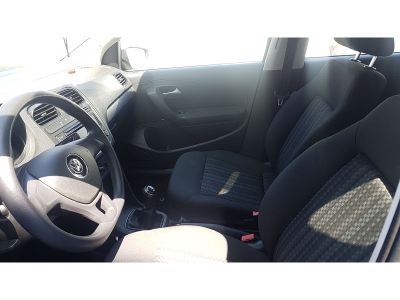 volkswagen polo (6c1) del año 2015