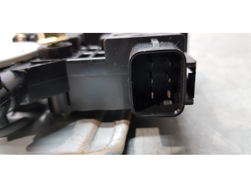 Recambio de elevalunas delantero izquierdo para kia carnival 2.9 crdi vgt active referencia OEM IAM 824014D020   Recambio de elevalunas delantero izquierdo para kia carnival 2.9 crdi vgt active referencia OEM IAM 824014D020