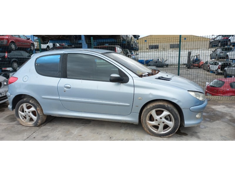 peugeot 206 berlina del año 2006