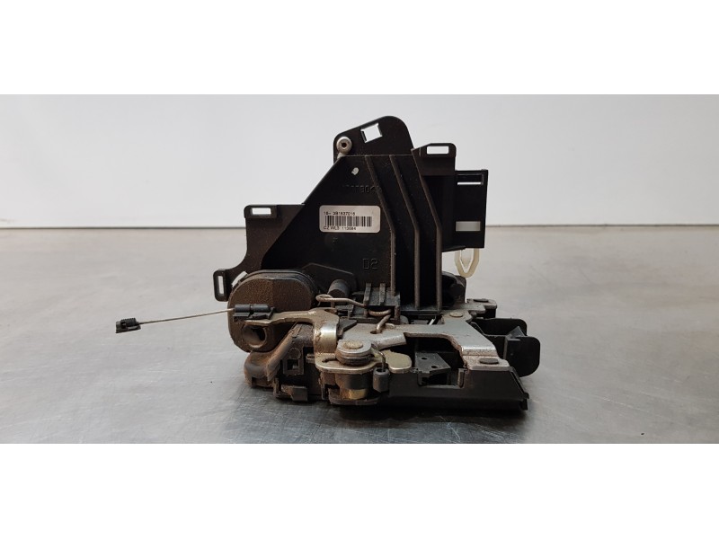 Recambio de cerradura puerta delantera derecha para volkswagen caddy ka/kb (2k) furg. referencia OEM IAM 3B1837016   Recambio de cerradura puerta delantera derecha para volkswagen caddy ka/kb (2k) furg. referencia OEM IAM 3B1837016