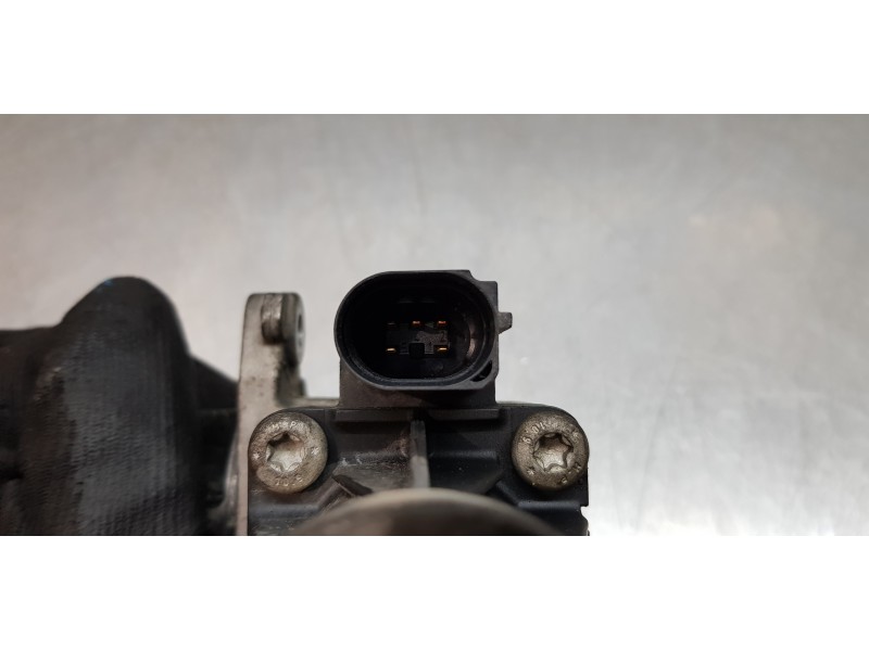 Recambio de valvula egr para fiat doblo active referencia OEM IAM 701599040  