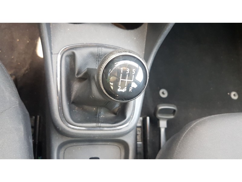 volkswagen polo (6c1) del año 2015