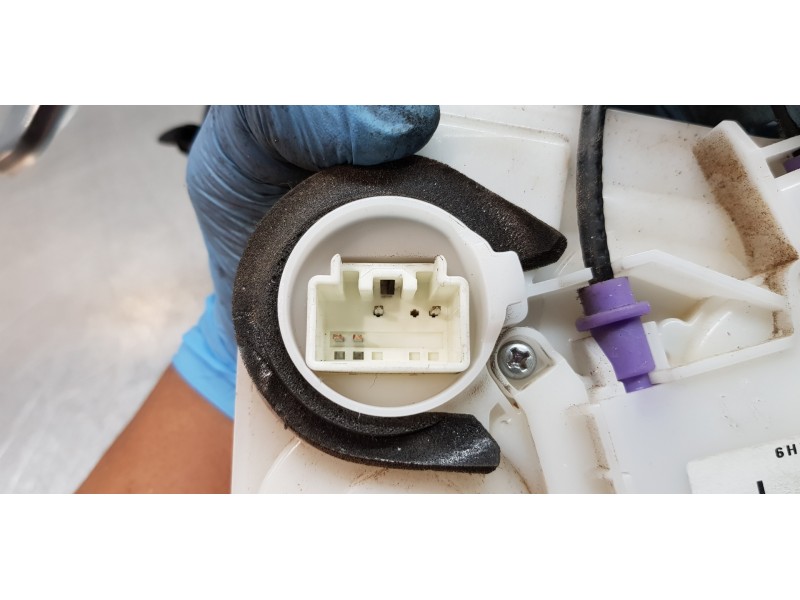 Recambio de cerradura puerta trasera izquierda para mazda 3 lim. () luxury referencia OEM IAM BHN973310B  