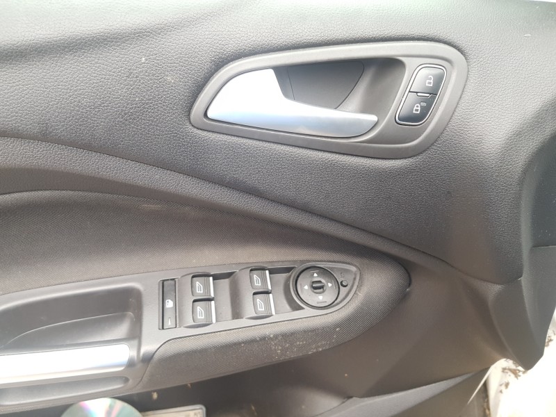 ford c-max (ceu) del año 2015