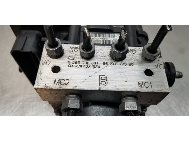 Recambio de abs para peugeot 5008 active referencia OEM IAM 9674677580 0265230881  Recambio de abs para peugeot 5008 active referencia OEM IAM 9674677580 0265230881