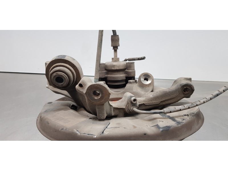 Recambio de mangueta trasera derecha para bmw serie 1 berlina (e81/e87) 120d referencia OEM IAM 33326774810   Recambio de mangueta trasera derecha para bmw serie 1 berlina (e81/e87) 120d referencia OEM IAM 33326774810