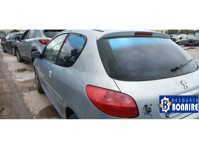 peugeot 206 berlina del año 2006