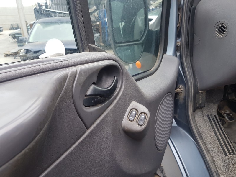 ford transit mod. 2000 combi del año 2003