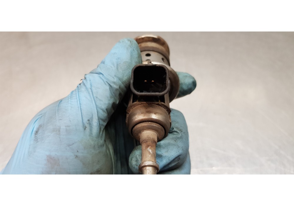 Recambio de inyector para peugeot boxer furgón gran volumen 335 l3h3 pro bluehdi 130 referencia OEM IAM 9801187080  