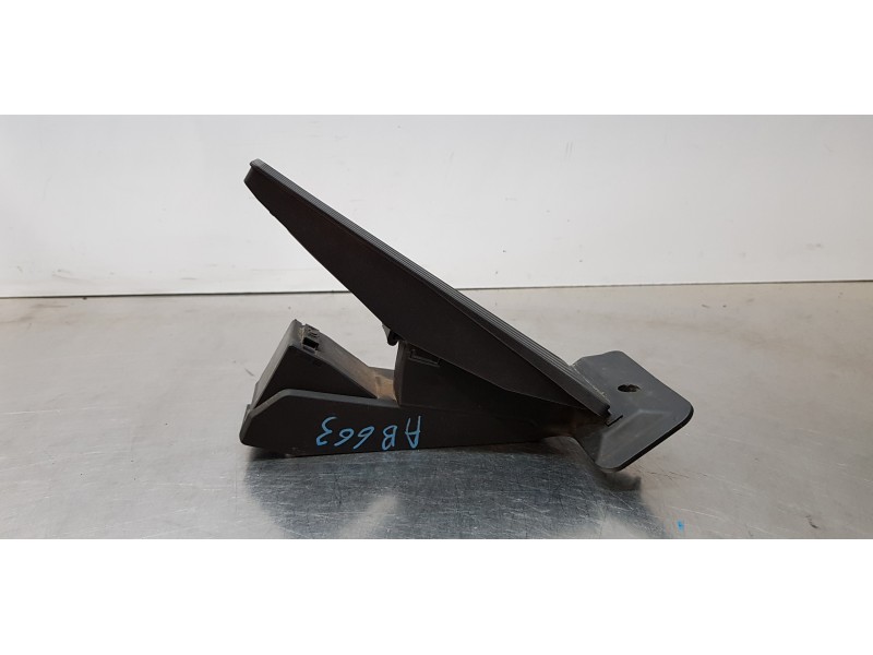 Recambio de potenciometro pedal para bmw x5 (e70) xdrive35d referencia OEM IAM 35426788632  