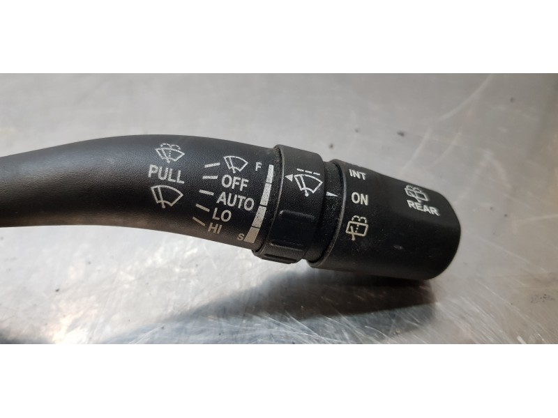 Recambio de mando limpia para kia carnival 2.9 crdi vgt active referencia OEM IAM 934204D100   Recambio de mando limpia para kia carnival 2.9 crdi vgt active referencia OEM IAM 934204D100