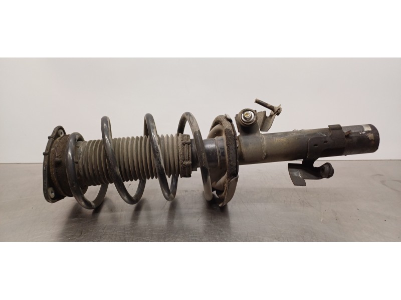 Recambio de amortiguador delantero derecho para ford focus lim. (cb4) business referencia OEM IAM 1595291  