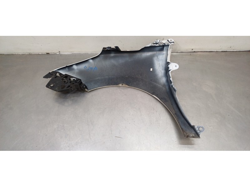Recambio de aleta delantera derecha para peugeot 5008 active referencia OEM IAM 7840Y7   Recambio de aleta delantera derecha para peugeot 5008 active referencia OEM IAM 7840Y7