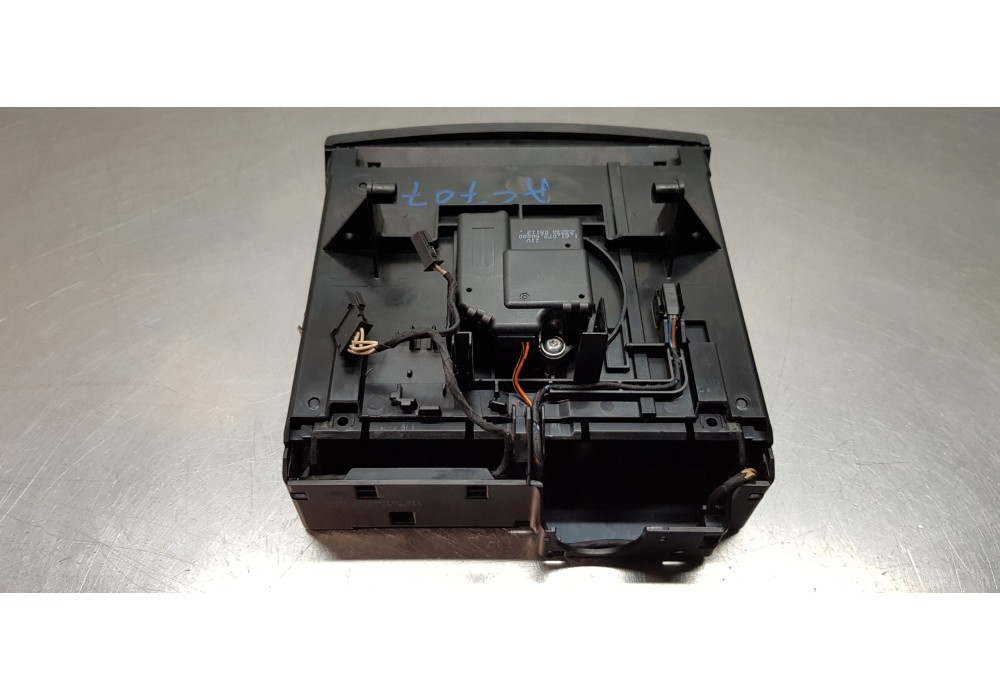 Recambio de warning para mercedes clase e (w211) berlina e 320 cdi (211.026) referencia OEM IAM A2118218358 A2116800552 