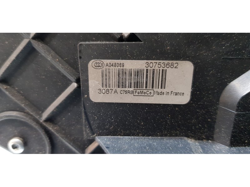 Recambio de cerradura puerta delantera izquierda para volvo c30 2.0 d kinetic referencia OEM IAM 30753682   Recambio de cerradura puerta delantera izquierda para volvo c30 2.0 d kinetic referencia OEM IAM 30753682