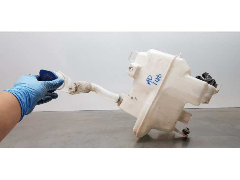 Recambio de deposito limpia para mazda 3 lim. () luxury referencia OEM IAM GHR167481 GHR167480 