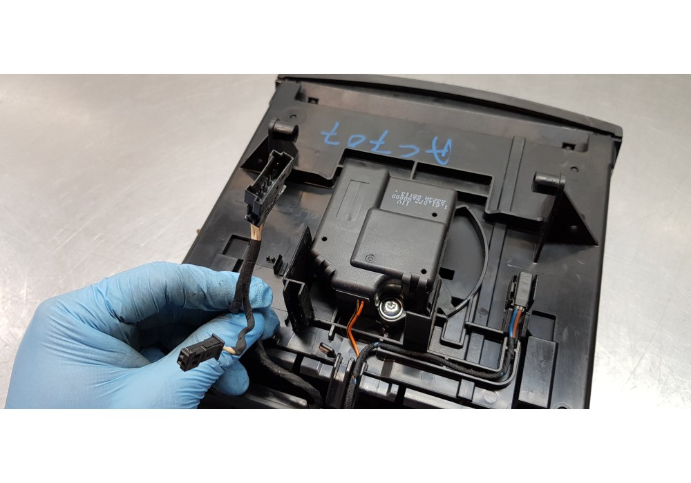 Recambio de warning para mercedes clase e (w211) berlina e 320 cdi (211.026) referencia OEM IAM A2118218358 A2116800552 