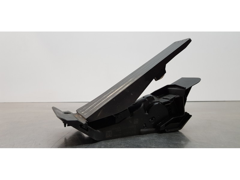 Recambio de pedal acelerador para bmw serie 1 lim. (f40) 116d referencia OEM IAM 35406889818  