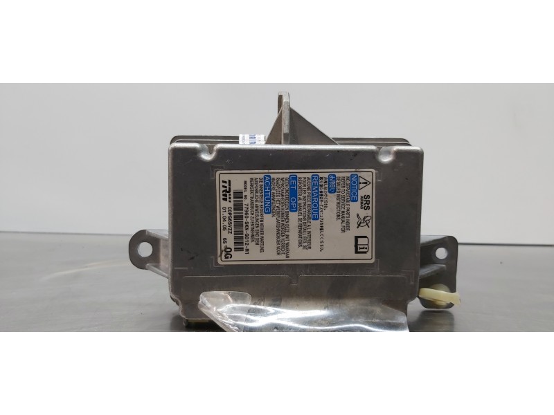 Recambio de centralita airbag para honda cr-v (rd8) es referencia OEM IAM 77960SKNG012M1   Recambio de centralita airbag para honda cr-v (rd8) es referencia OEM IAM 77960SKNG012M1