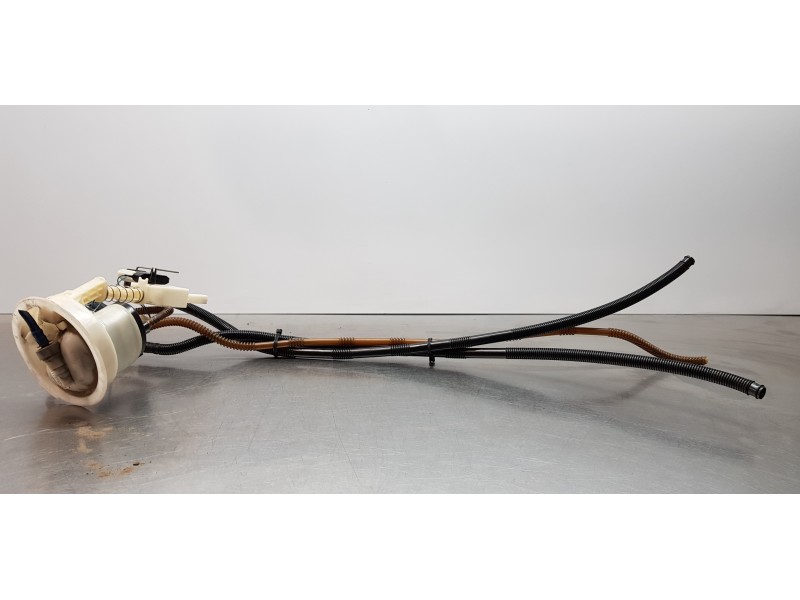 Recambio de aforador para bmw serie 1 berlina (e81/e87) 116i referencia OEM IAM 16117170090  