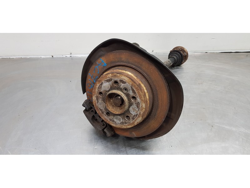 Recambio de mangueta trasera izquierda para bmw serie 3 cabrio (e93) 320i referencia OEM IAM 33326774807   Recambio de mangueta trasera izquierda para bmw serie 3 cabrio (e93) 320i referencia OEM IAM 33326774807