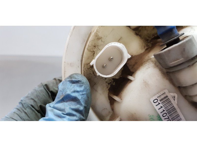 Recambio de aforador para bmw serie 1 berlina (e81/e87) 116i referencia OEM IAM 16117170090  