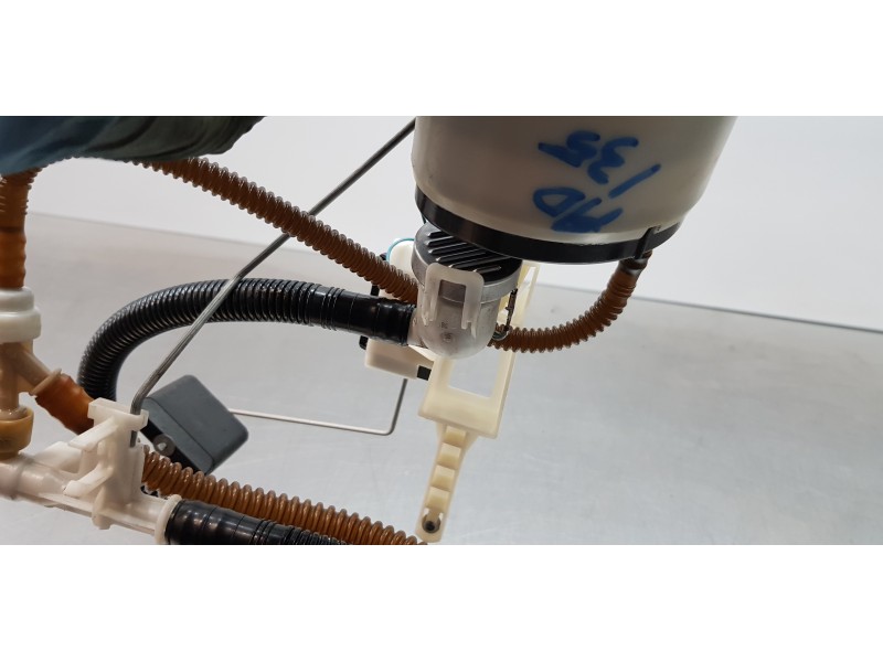 Recambio de aforador para bmw serie 1 berlina (e81/e87) 116i referencia OEM IAM 16117170090  