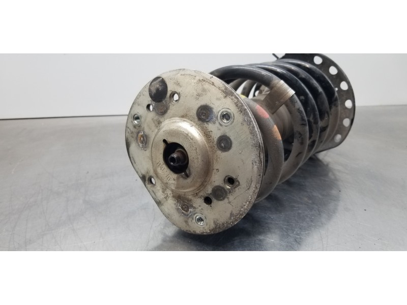 Recambio de amortiguador delantero izquierdo para land rover discovery sport pure referencia OEM IAM LR116119 FK7218K001AC FK721