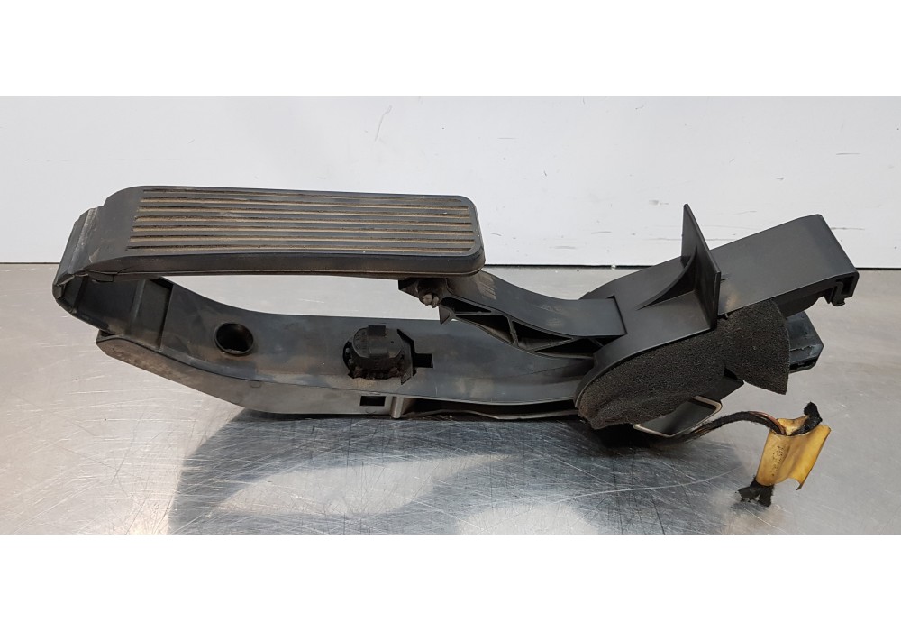 Recambio de pedal acelerador para mercedes clase e (w211) berlina e 220 cdi (211.006) referencia OEM IAM A2113010001  