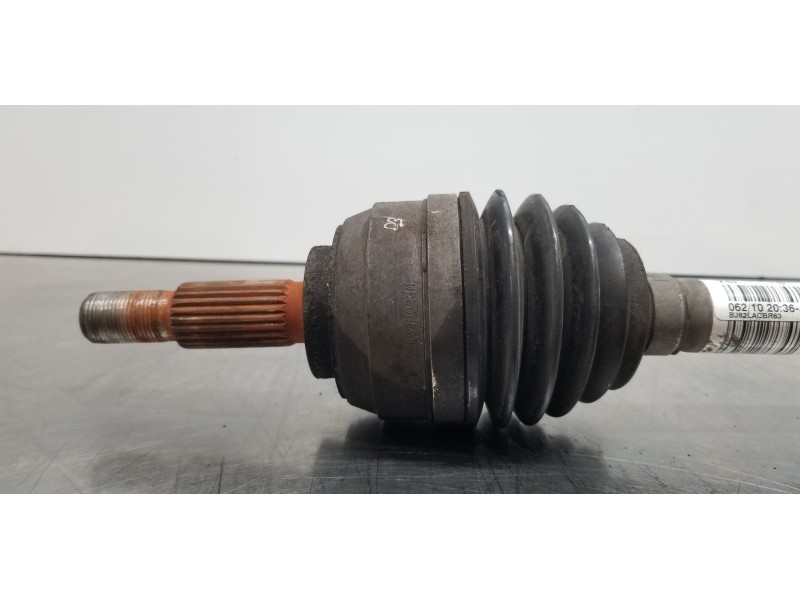 Recambio de transmision delantera derecha para renault twingo societe referencia OEM IAM 8200482436   Recambio de transmision delantera derecha para renault twingo societe referencia OEM IAM 8200482436