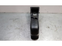 Recambio de apoyabrazos central para hyundai ix35 classic 2wd referencia OEM IAM 846812Y000  