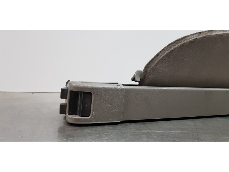 Recambio de bandeja trasera para renault scenic ii authentique referencia OEM IAM 8200278676  