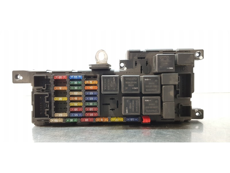 Recambio de caja reles / fusibles para volvo xc90 d5 (7 sitze) referencia OEM IAM 518826011   Recambio de caja reles / fusibles para volvo xc90 d5 (7 sitze) referencia OEM IAM 518826011