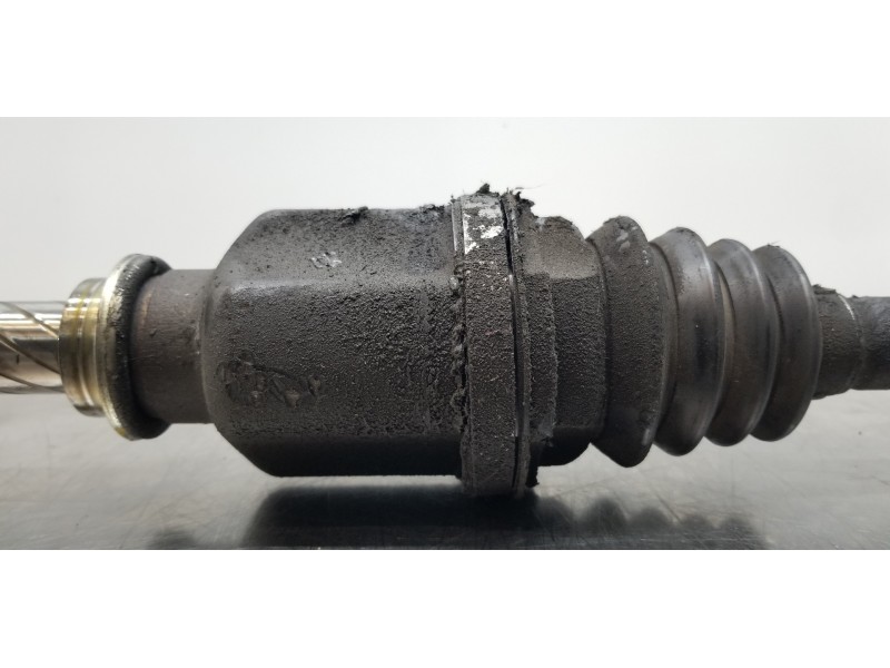 Recambio de transmision delantera izquierda para renault twingo societe referencia OEM IAM 8200482435   Recambio de transmision delantera izquierda para renault twingo societe referencia OEM IAM 8200482435