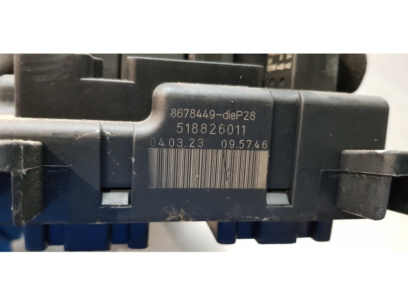 Recambio de caja reles / fusibles para volvo xc90 d5 (7 sitze) referencia OEM IAM 518826011   Recambio de caja reles / fusibles para volvo xc90 d5 (7 sitze) referencia OEM IAM 518826011