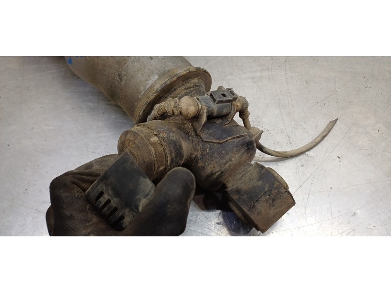 Recambio de amortiguador trasero derecho para volkswagen touareg (7la) tdi r5 referencia OEM IAM 7L6512022E   Recambio de amortiguador trasero derecho para volkswagen touareg (7la) tdi r5 referencia OEM IAM 7L6512022E