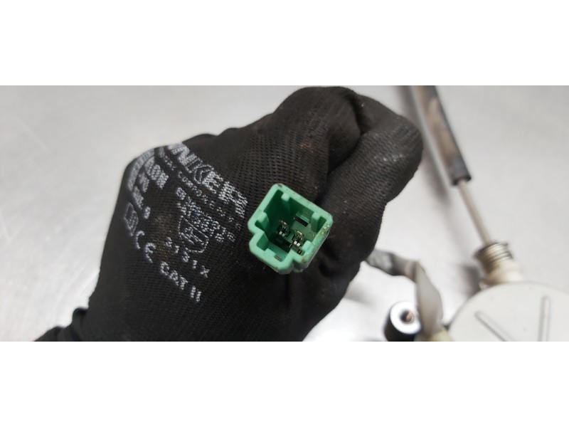 Recambio de elevalunas delantero derecho para honda cr-v (rd8) es referencia OEM IAM 72210S9AA02   Recambio de elevalunas delantero derecho para honda cr-v (rd8) es referencia OEM IAM 72210S9AA02