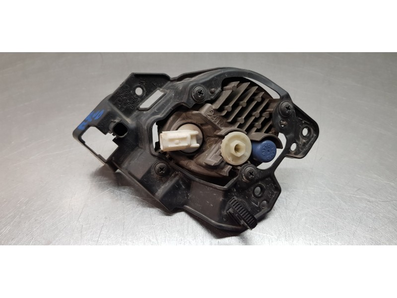 Recambio de faro antiniebla derecho para mazda 3 lim. () luxury referencia OEM IAM B63B51680  