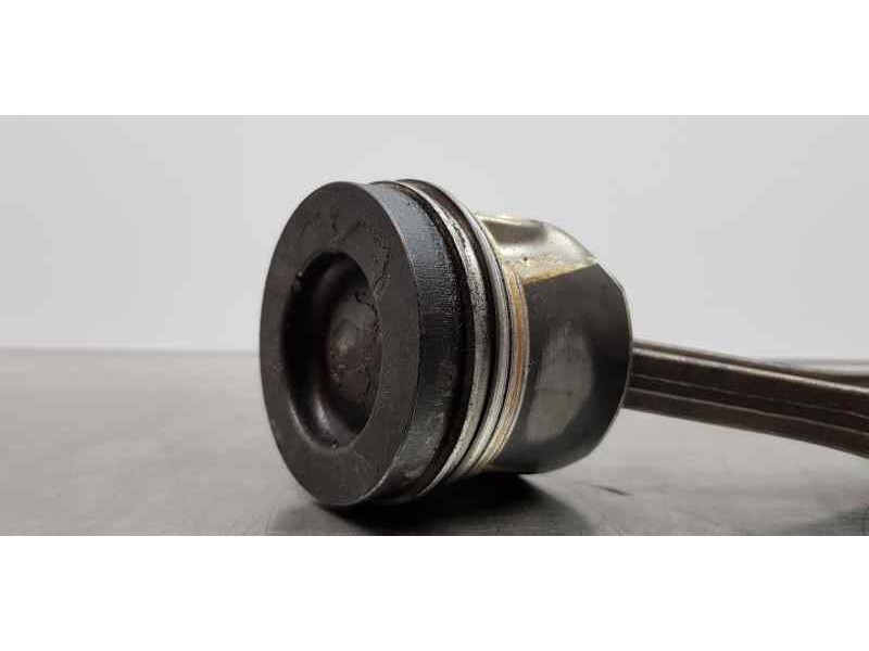 Recambio de piston para skoda octavia lim. (5e3) active referencia OEM IAM 4L107065D 4L105401A 