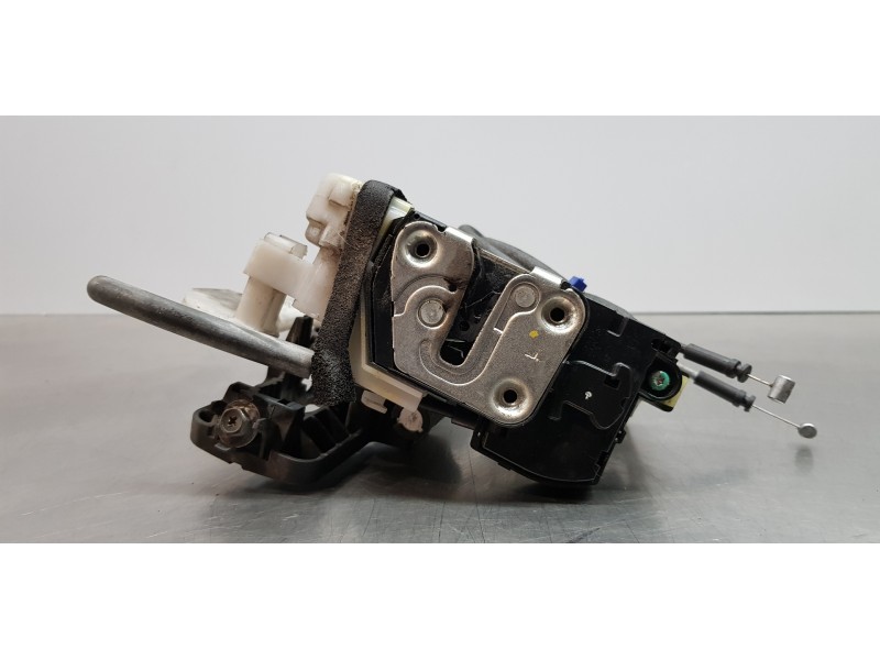 Recambio de cerradura puerta delantera izquierda para hyundai ix35 classic 2wd referencia OEM IAM 813102Y000   Recambio de cerradura puerta delantera izquierda para hyundai ix35 classic 2wd referencia OEM IAM 813102Y000